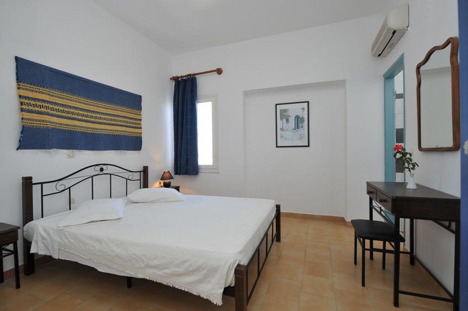 Eri Hotel Páros Exteriér fotografie