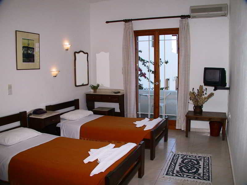 Eri Hotel Páros Exteriér fotografie
